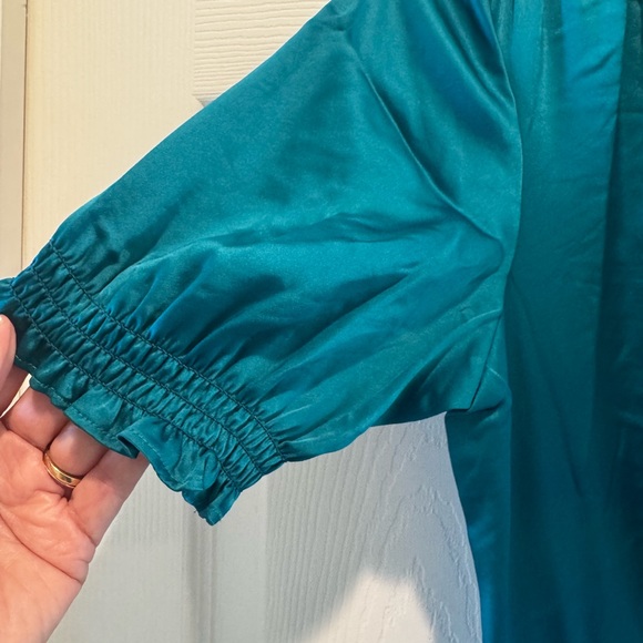 Diane Von Furstenburg Avianna Shirred Teal satin Maxi Dress -size 2 - Picture 3 of 5